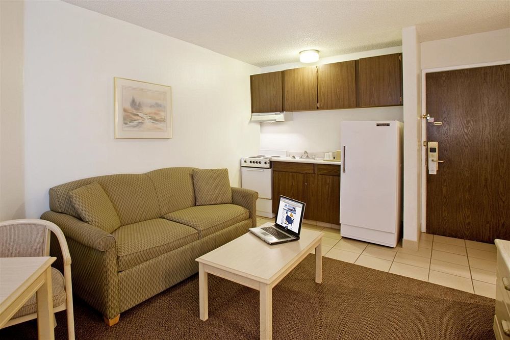 Studio 6-Portland, Or Bilik gambar