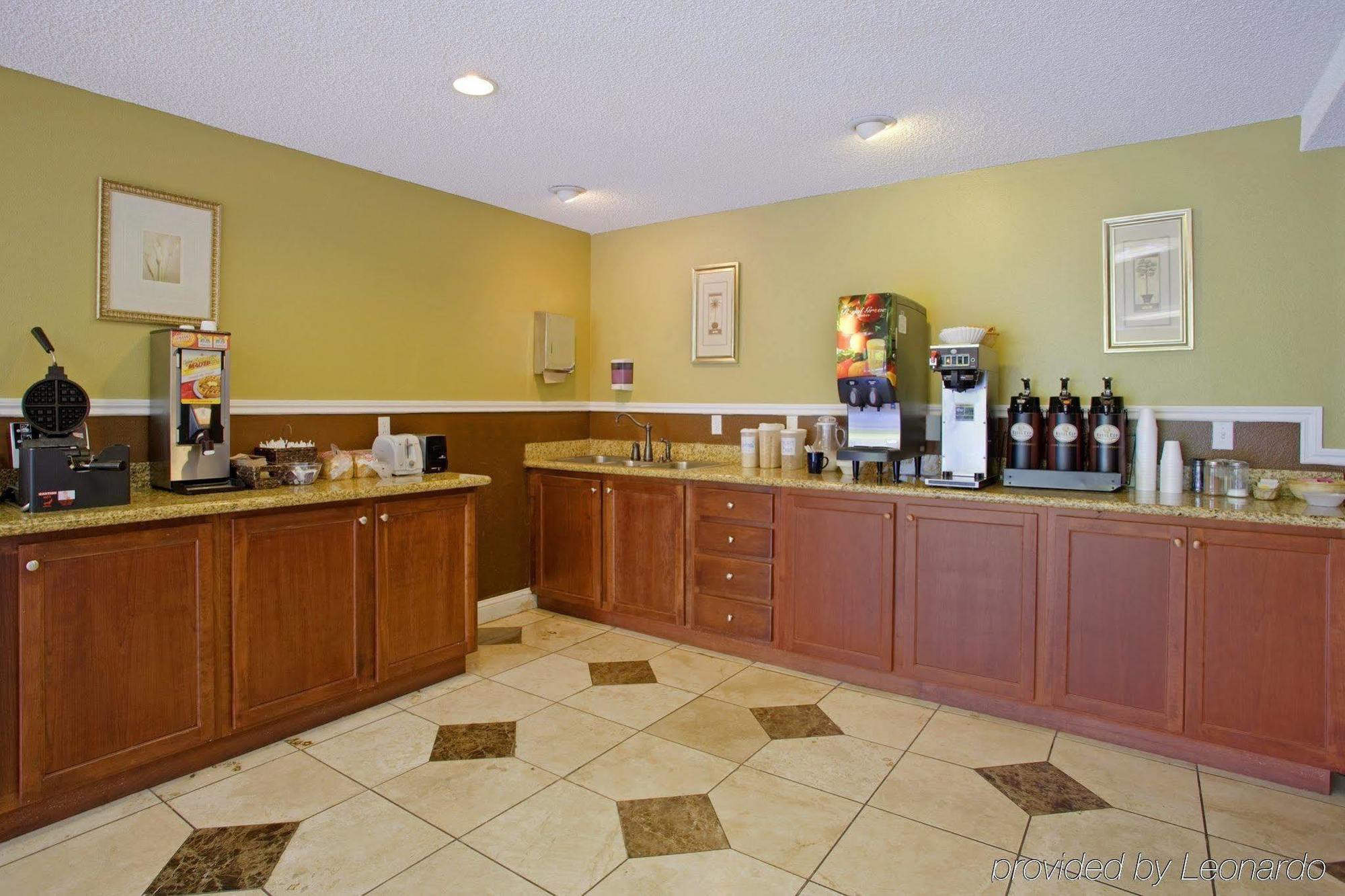 Studio 6-Portland, Or Restoran gambar